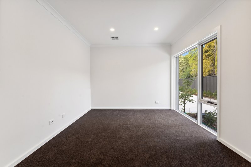 Photo - 2/31 Mclorinan Street, Chisholm ACT 2905 - Image 7