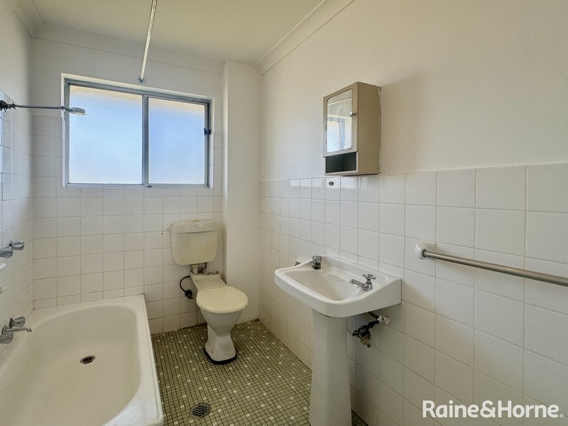 Photo - 2/31 Phillip Street, St Marys NSW 2760 - Image 5