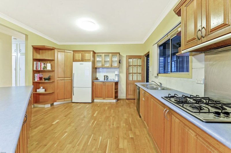 Photo - 231 Pickering Street, Gaythorne QLD 4051 - Image 7