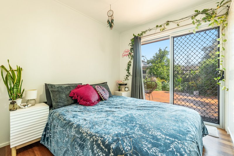 Photo - 2/31 Queen Street, Yamba NSW 2464 - Image 6