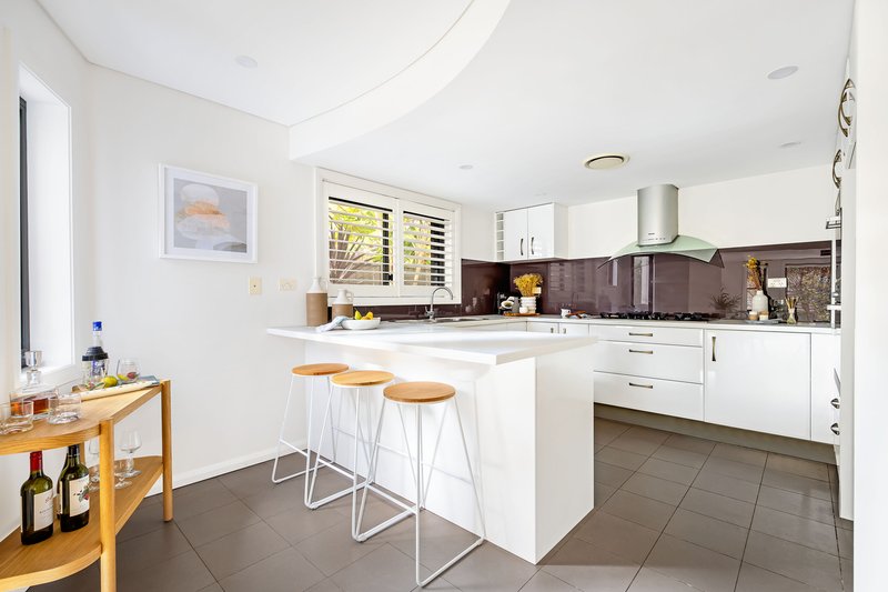 Photo - 2/31 Rangers Road, Cremorne NSW 2090 - Image 3