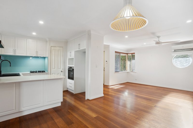 Photo - 2/31 Scalby Street, Scarborough WA 6019 - Image 4