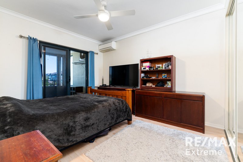 Photo - 23/1 Sunlander Drive, Currambine WA 6028 - Image 9