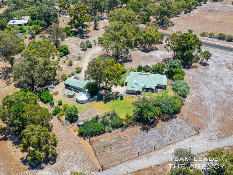 231 Tuart Grove Avenue, Lake Clifton WA 6215