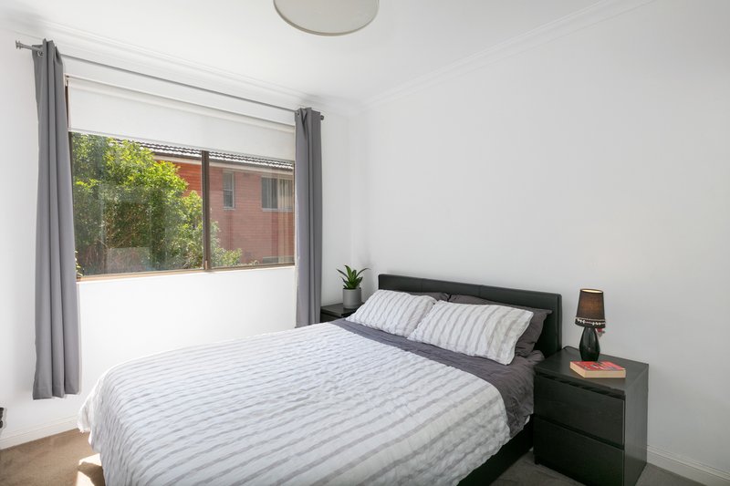 Photo - 2/31 Westminster Avenue, Dee Why NSW 2099 - Image 3