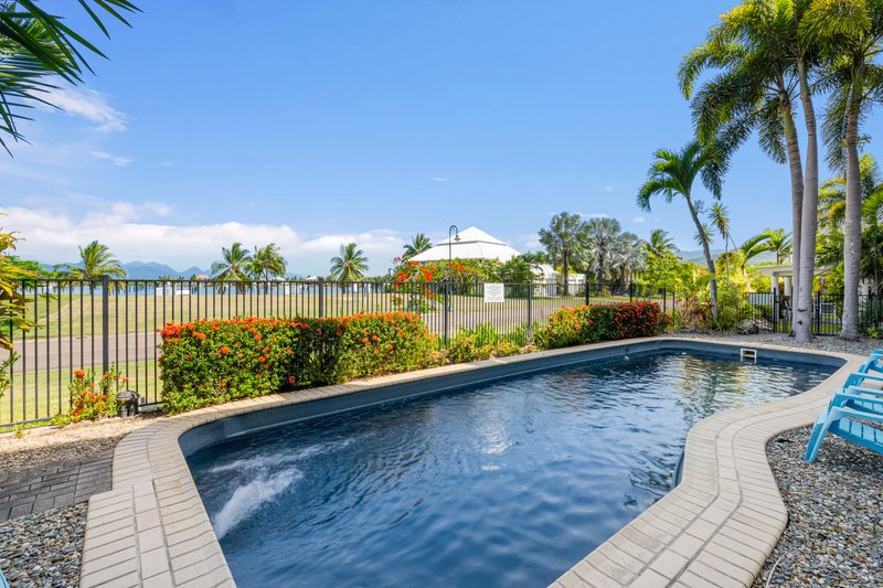 Photo - 23/10-14 Poinciana Boulevard, Cardwell QLD 4849 - Image 5