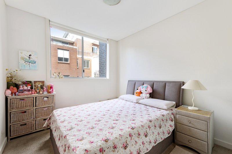 Photo - 23/10 Belair Close, Hornsby NSW 2077 - Image 6