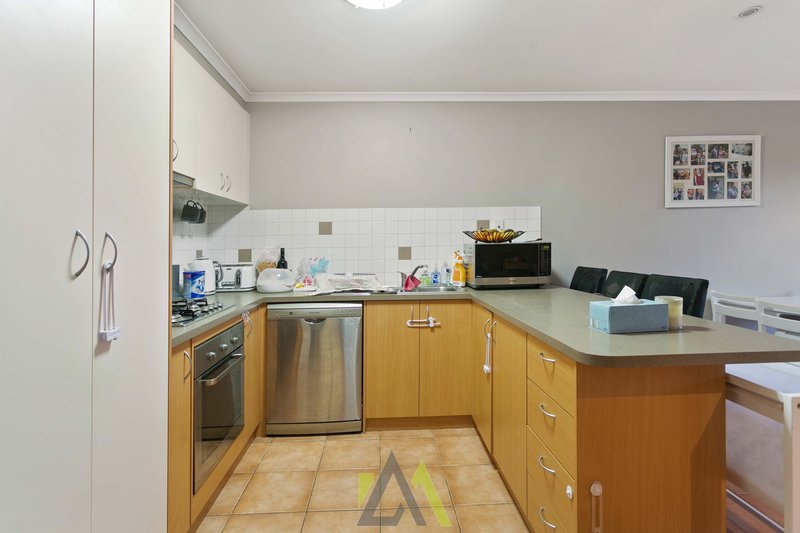 Photo - 23/10 Hall Road, Carrum Downs VIC 3201 - Image 3