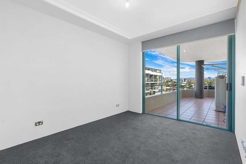 Photo - 23/10 Park Avenue, Kangaroo Point QLD 4169 - Image 12