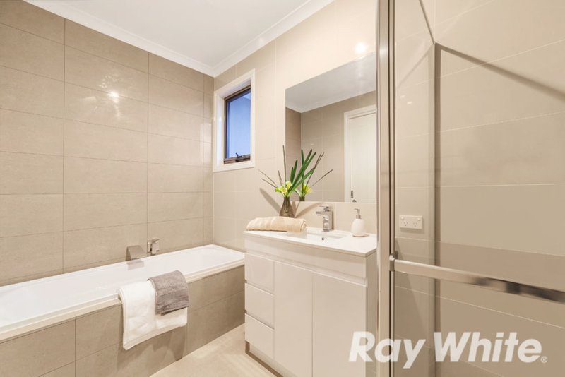 Photo - 2/310 Springfield Road, Nunawading VIC 3131 - Image 8