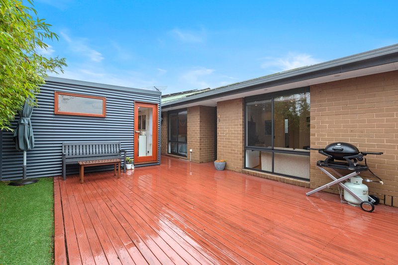 Photo - 2/310 Warrigal Road, Cheltenham VIC 3192 - Image 12