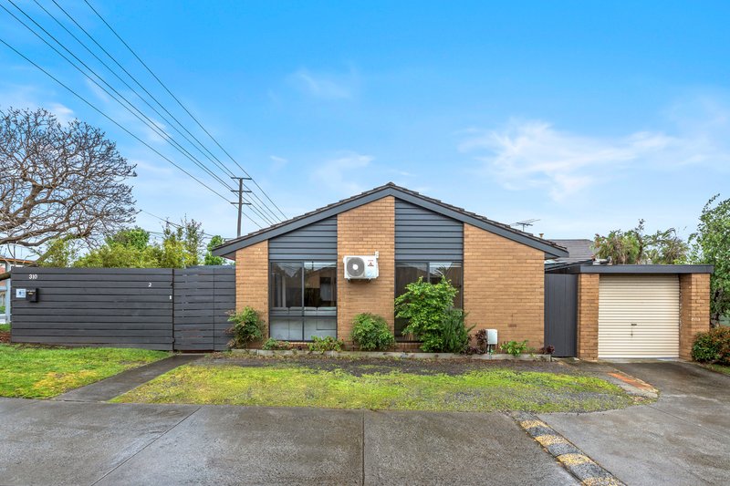 Photo - 2/310 Warrigal Road, Cheltenham VIC 3192 - Image 14