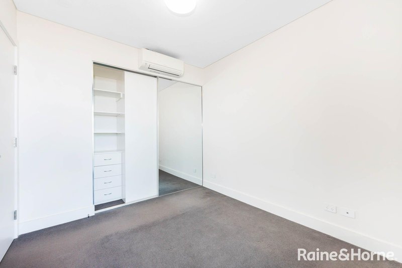 Photo - 2310/1 Brushbox Street, Sydney Olympic Park NSW 2127 - Image 4