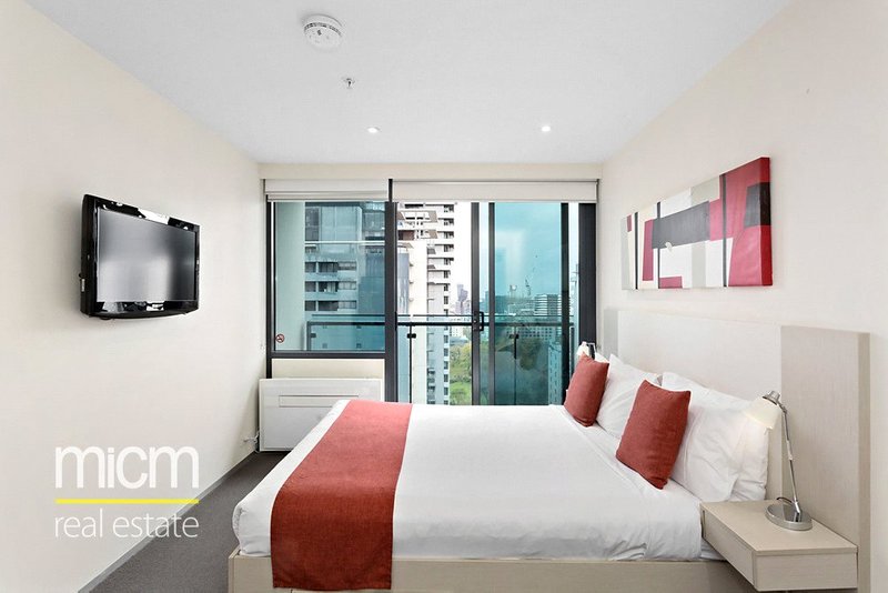 Photo - 2310/181 A’Beckett Street, Melbourne VIC 3000 - Image 5