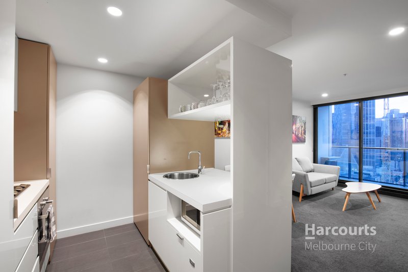 Photo - 2310/33 Mackenzie Street, Melbourne VIC 3000 - Image 3