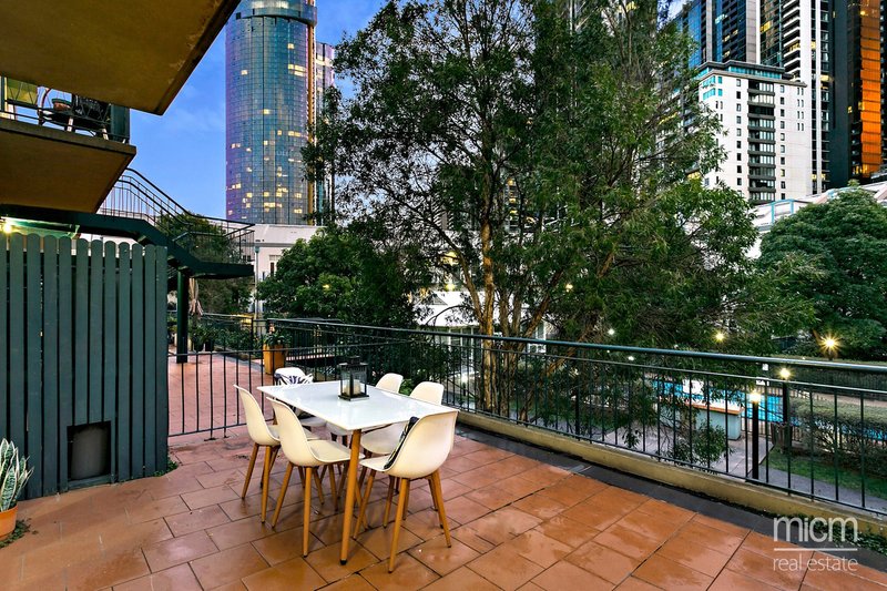 Photo - 23/106 Southbank Boulevard, Southbank VIC 3006 - Image 12