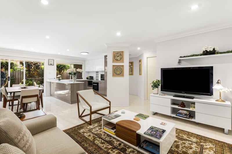 Photo - 2/310A Hume Street, Centenary Heights QLD 4350 - Image 6