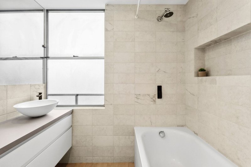 Photo - 23/11-21 Ocean Street, Narrabeen NSW 2101 - Image 5
