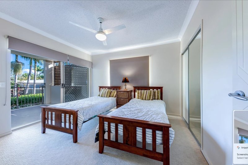 Photo - 2/311 Bradman Avenue, Maroochydore QLD 4558 - Image 11