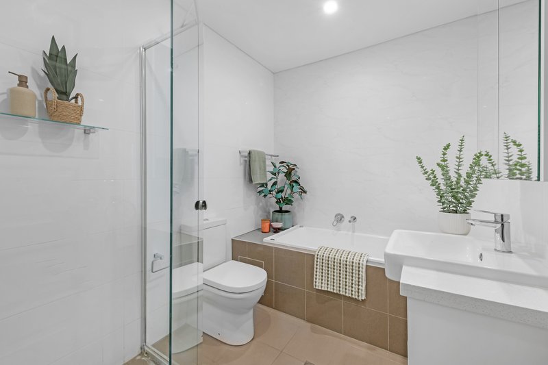 Photo - 23/11 Garthowen Crescent, Castle Hill NSW 2154 - Image 9