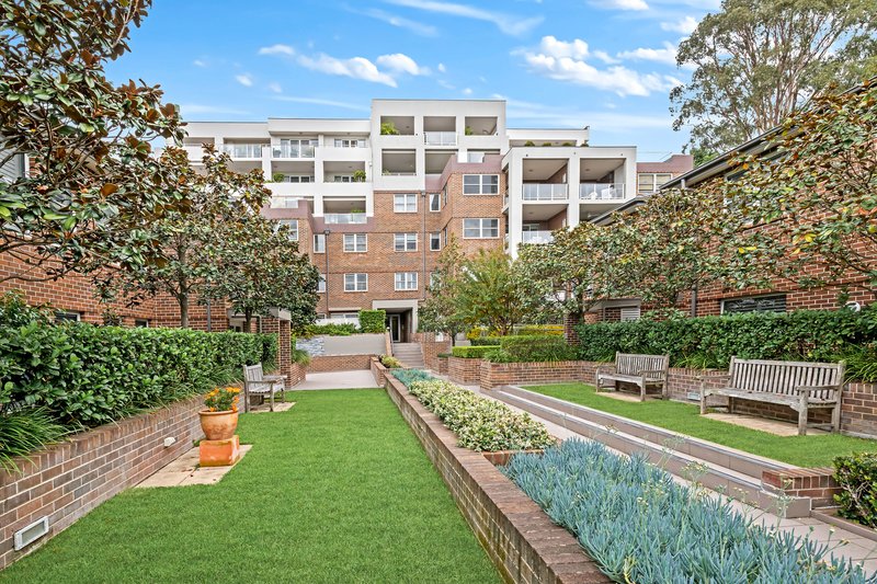 Photo - 23/11 Garthowen Crescent, Castle Hill NSW 2154 - Image 11