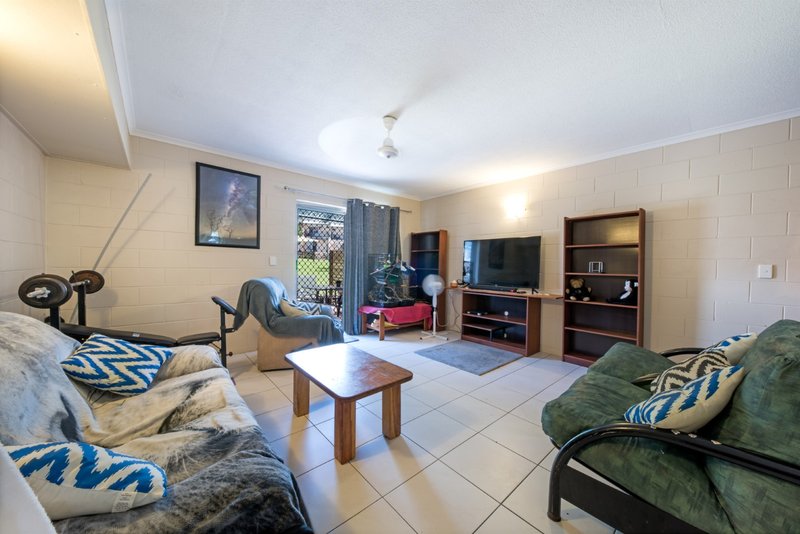 Photo - 23/11 Island Drive, Cannonvale QLD 4802 - Image 18