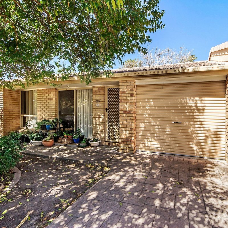 Photo - 23/11 Michigan Drive, Oxenford QLD 4210 - Image 1