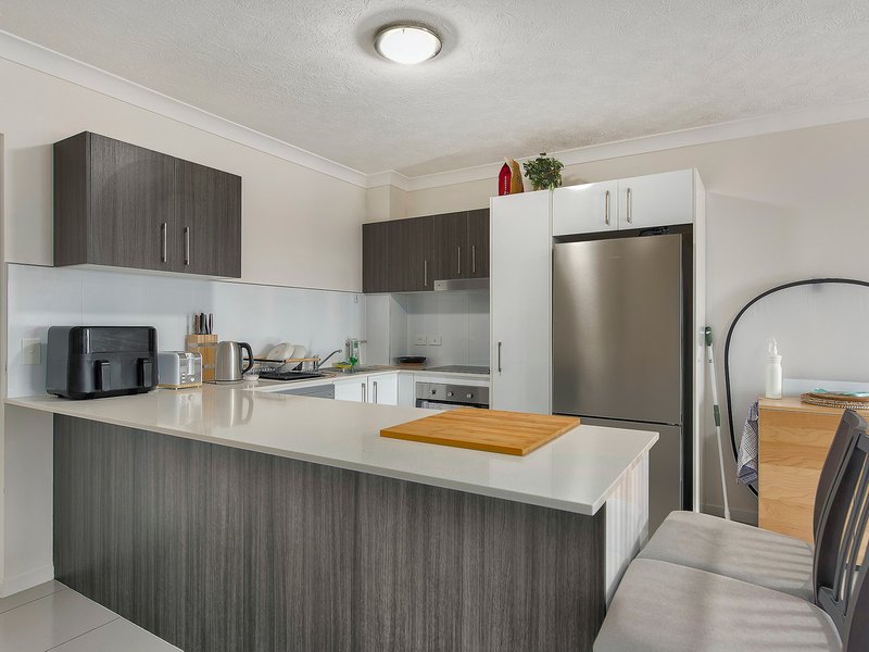 Photo - 23/11 View Street, Chermside QLD 4032 - Image 2