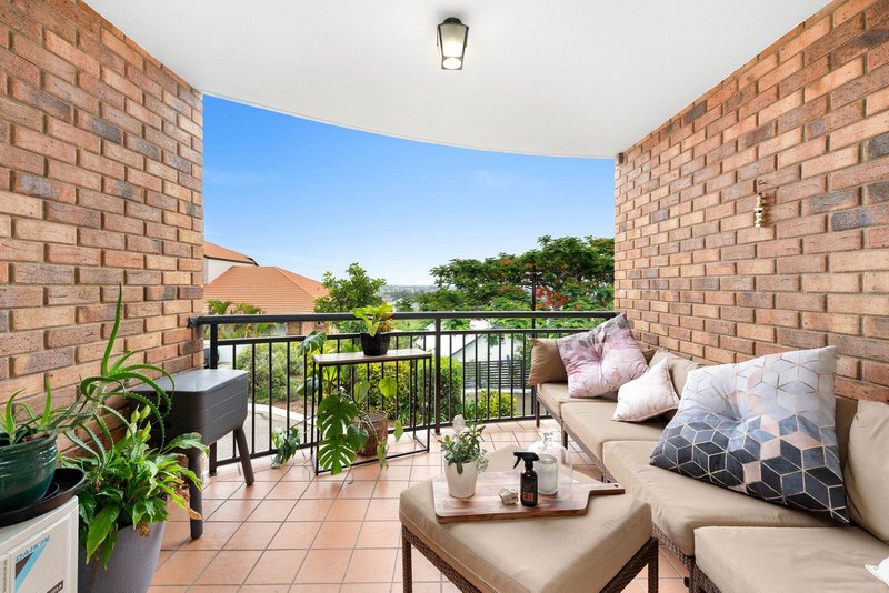 Photo - 23/110 Musgrave Road, Red Hill QLD 4059 - Image 2