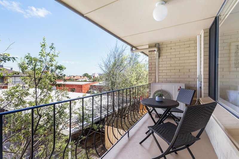 Photo - 23/119 Atkinson Street, Oakleigh VIC 3166 - Image 8