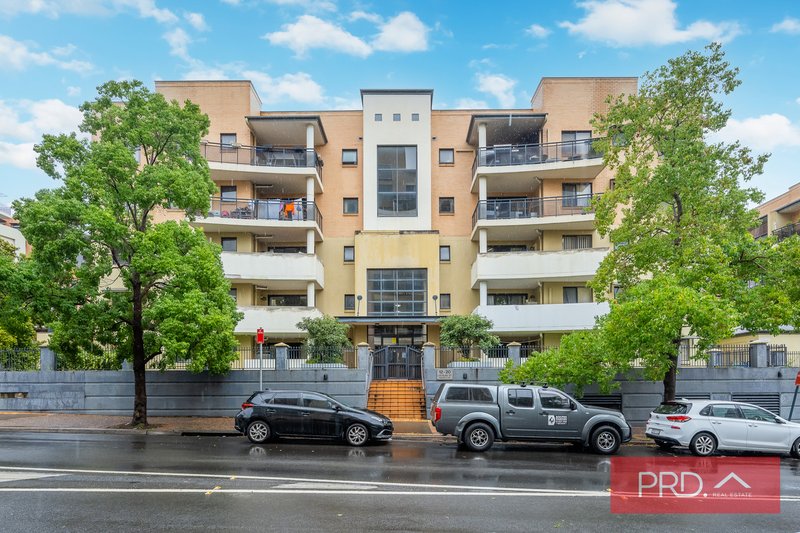 23/12-20 Lachlan Street, Liverpool NSW 2170