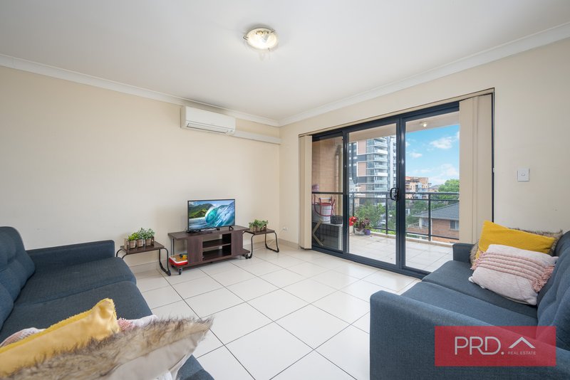 Photo - 23/12-20 Lachlan Street, Liverpool NSW 2170 - Image 5