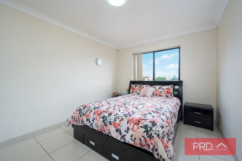 Photo - 23/12-20 Lachlan Street, Liverpool NSW 2170 - Image 8