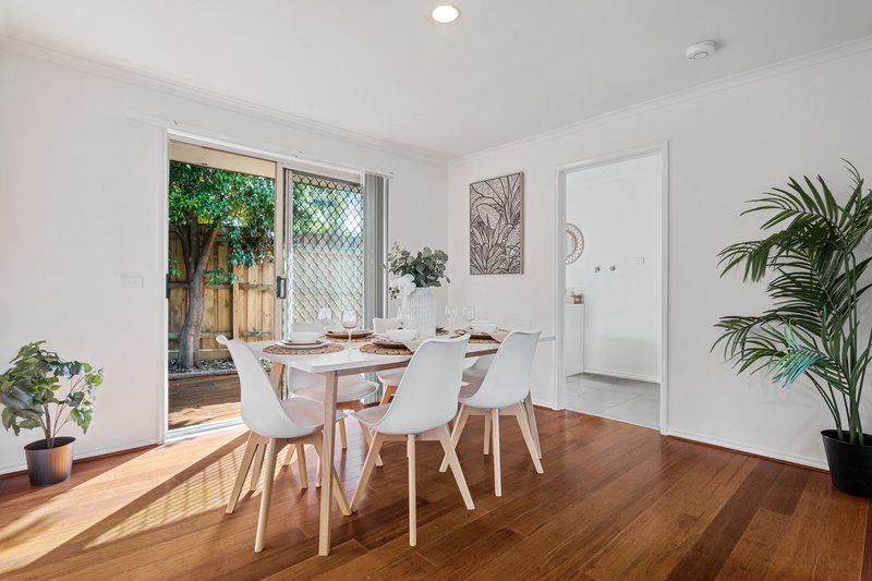 Photo - 23/12-22 Cutts Avenue, Croydon VIC 3136 - Image 5