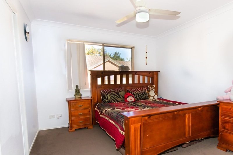 Photo - 23/12 Crosby Avenue, Arana Hills QLD 4054 - Image 5