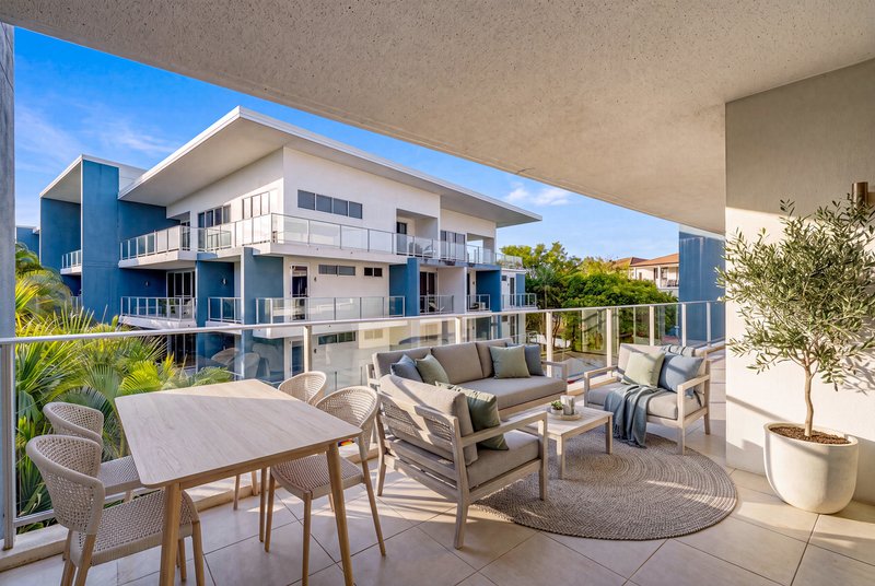 Photo - 2312/2 Activa Way, Hope Island QLD 4212 - Image 9