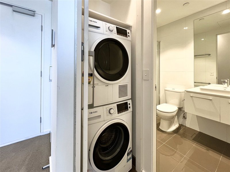 Photo - 2313/60 Kavanagh Street, Southbank VIC 3006 - Image 11