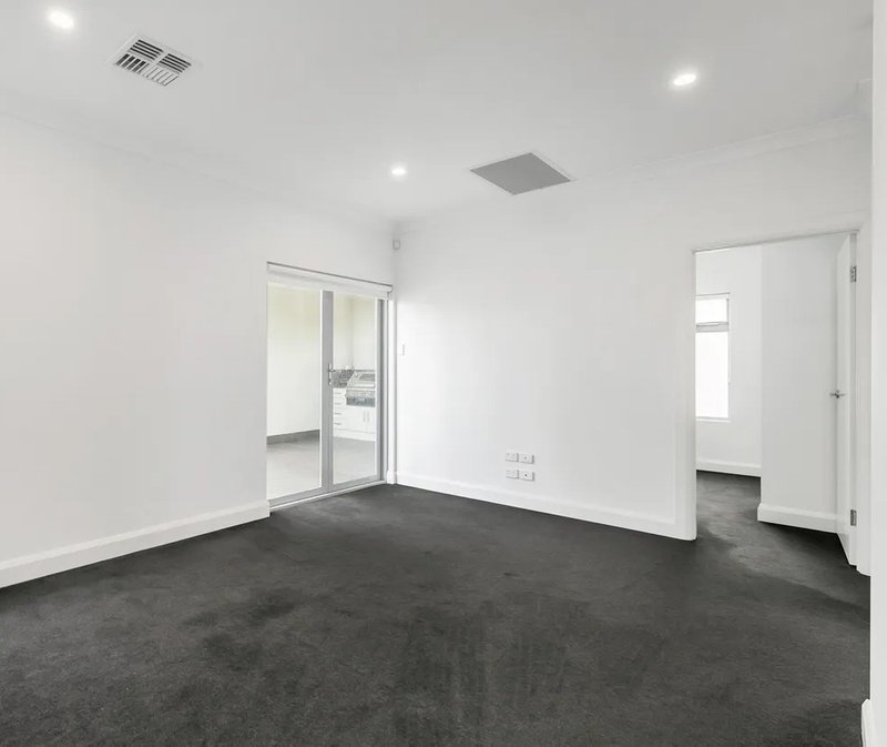 Photo - 2/314 Military Road, Semaphore Park SA 5019 - Image 10