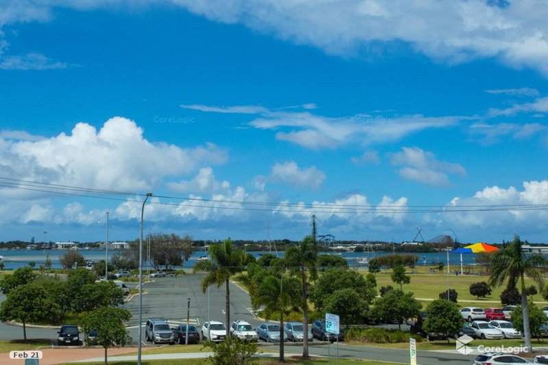 Photo - 23/140 Marine Parade, Southport QLD 4215 - Image 7