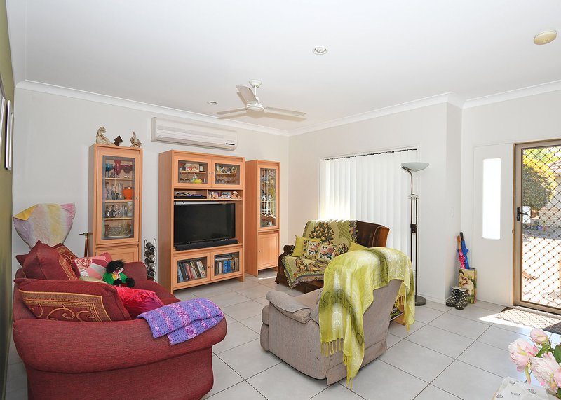 Photo - 23/142-146 Elizabeth Street, Urangan QLD 4655 - Image 5