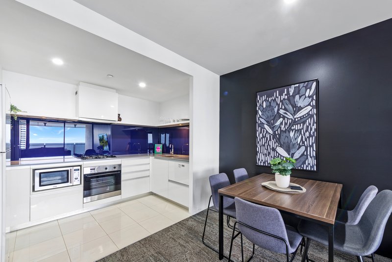 Photo - 2314/9 Ferny Avenue, Surfers Paradise QLD 4217 - Image 9