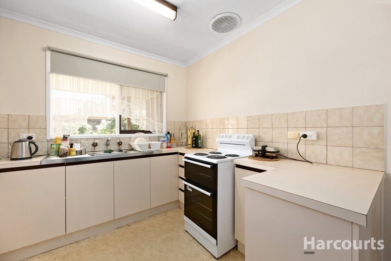 Photo - 23/15 Burrage Street, Moe VIC 3825 - Image 5