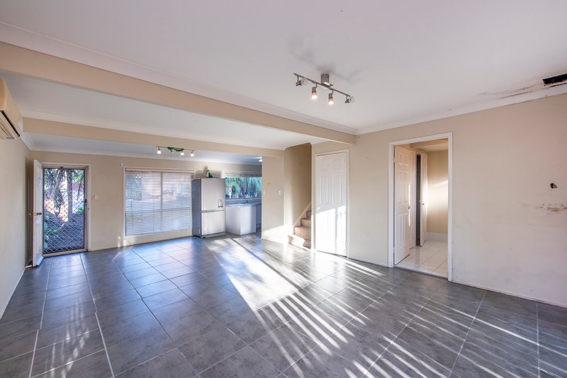 Photo - 23/15 Lane Court, Mount Warren Park QLD 4207 - Image 6