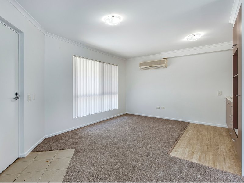 Photo - 23/16 Ballantine Street, Chermside QLD 4032 - Image 2