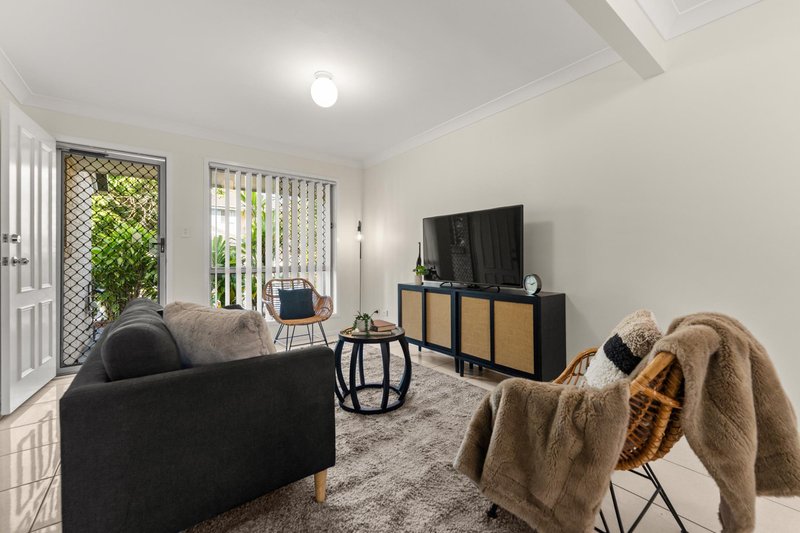 Photo - 23/175 Fryar Road, Eagleby QLD 4207 - Image 7