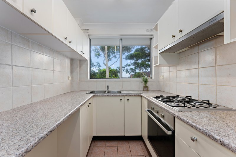 Photo - 23/1C Kooringa Road, Chatswood NSW 2067 - Image 3