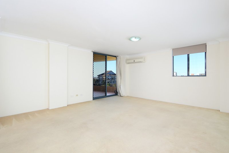 Photo - 23/2-8 Bridge Street, Hurstville NSW 2220 - Image 2