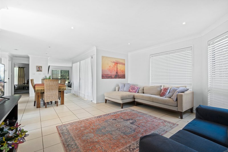 Photo - 2/32 Abbotsleigh Street, Thornlands QLD 4164 - Image 5