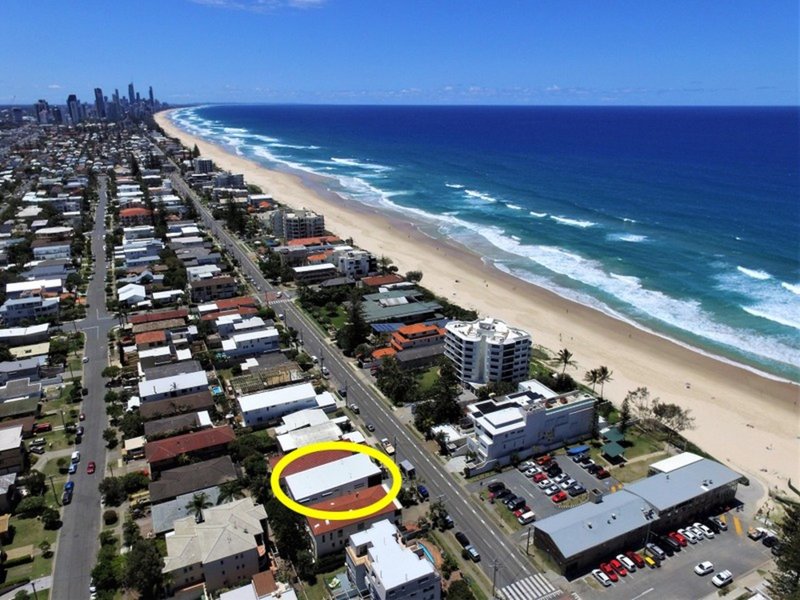 Photo - 2/32 Albatross Avenue, Mermaid Beach QLD 4218 - Image 22