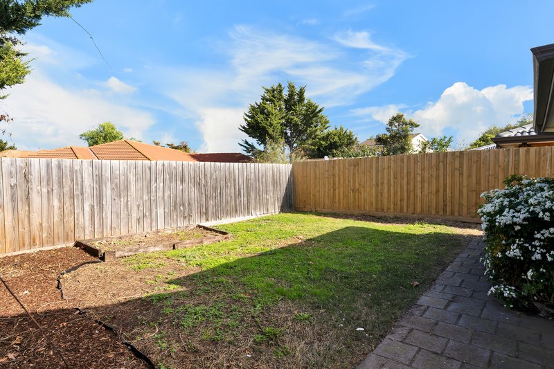 Photo - 2/32 Alexandra Avenue, Hoppers Crossing VIC 3029 - Image 10